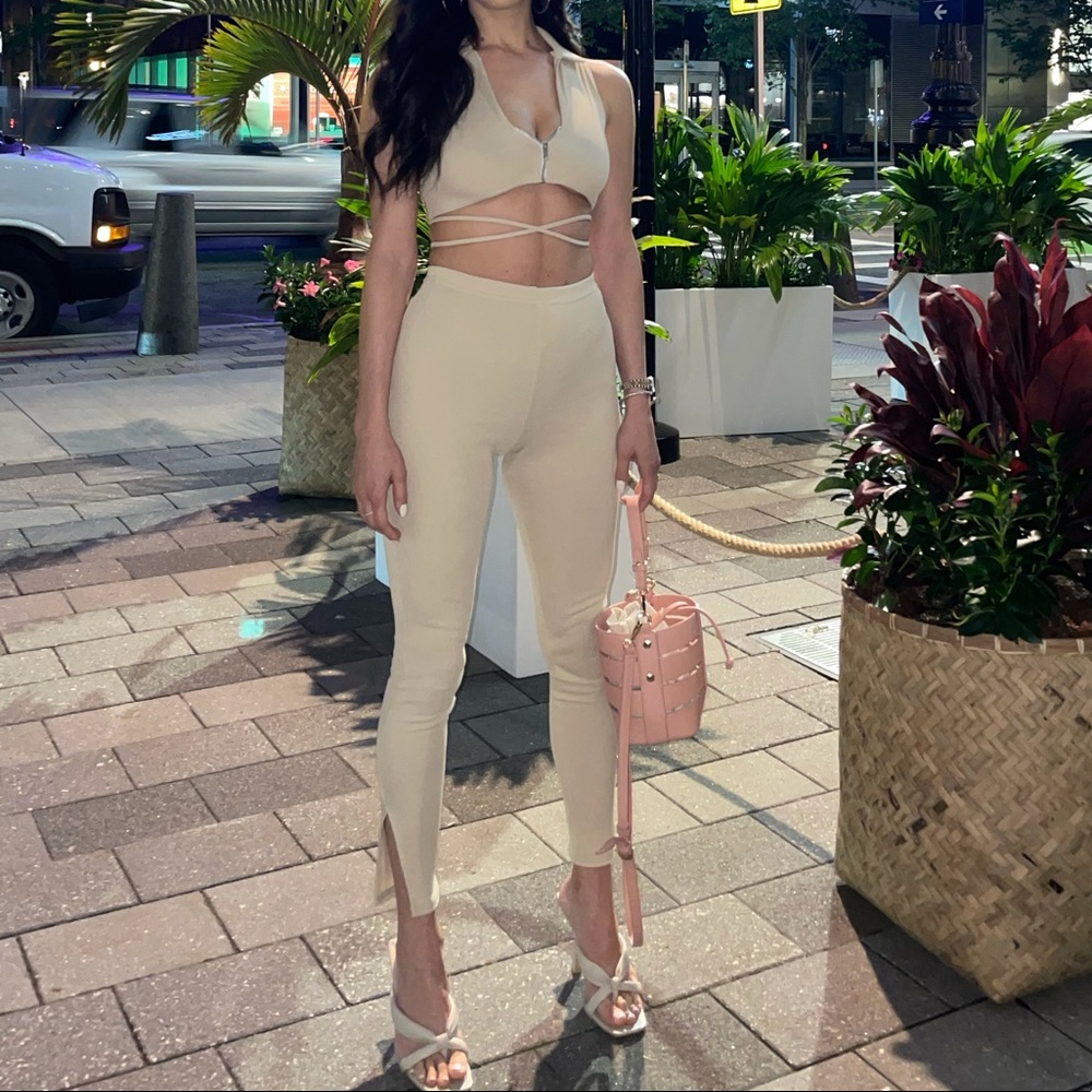 PLT Stone Collar Detail Tie Strap Split Hem Jumpsuit